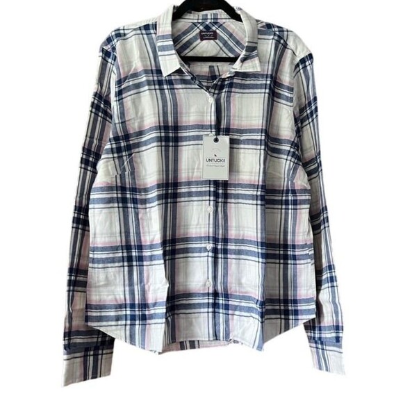2 NWT women’s untuckit shirt bundle size 4 - Picture 1 of 3